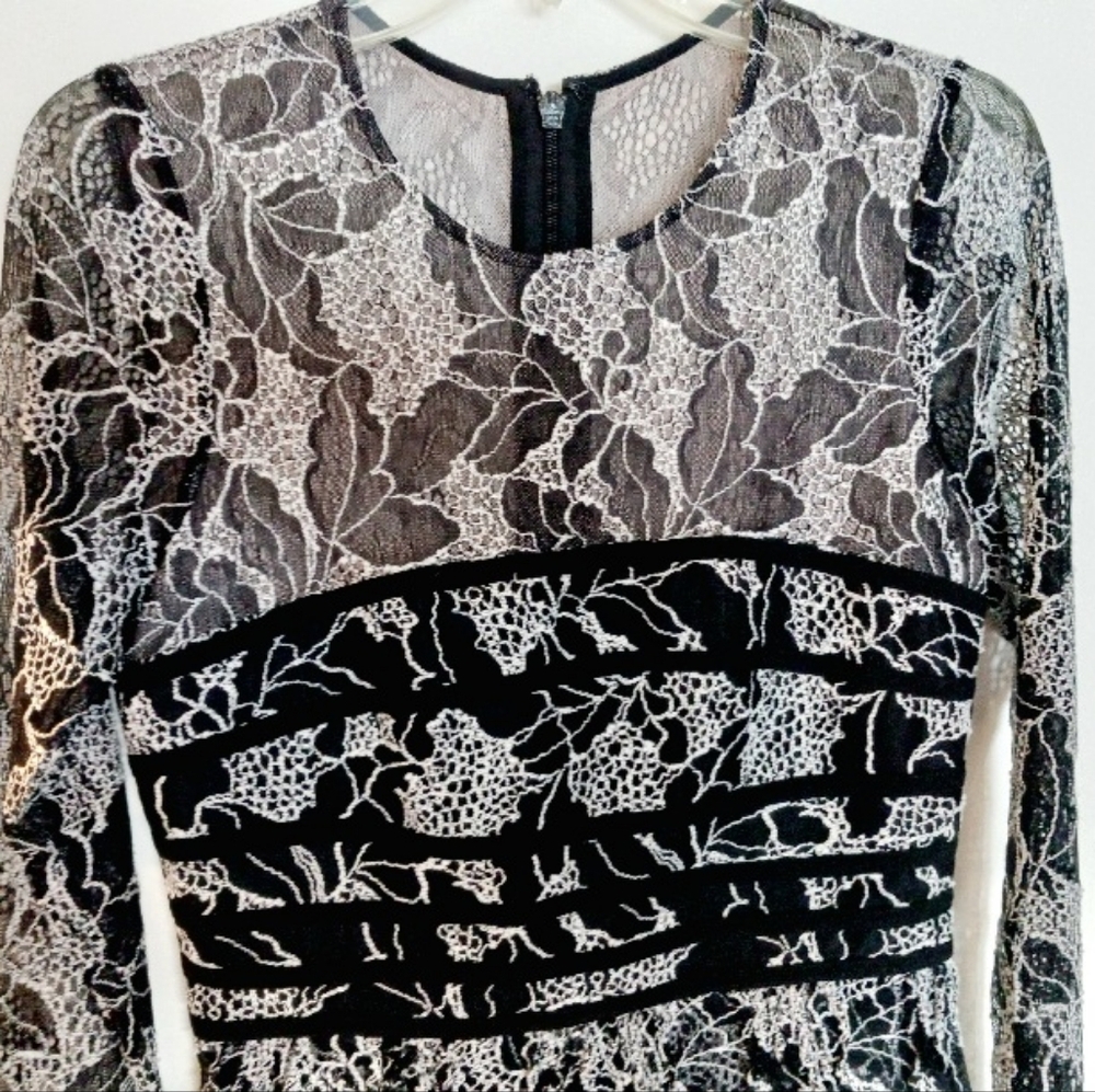 HALSTON Heritage Black & Cream NWT Tiered Lace Cocktail Dress Size 8, MSRP $420